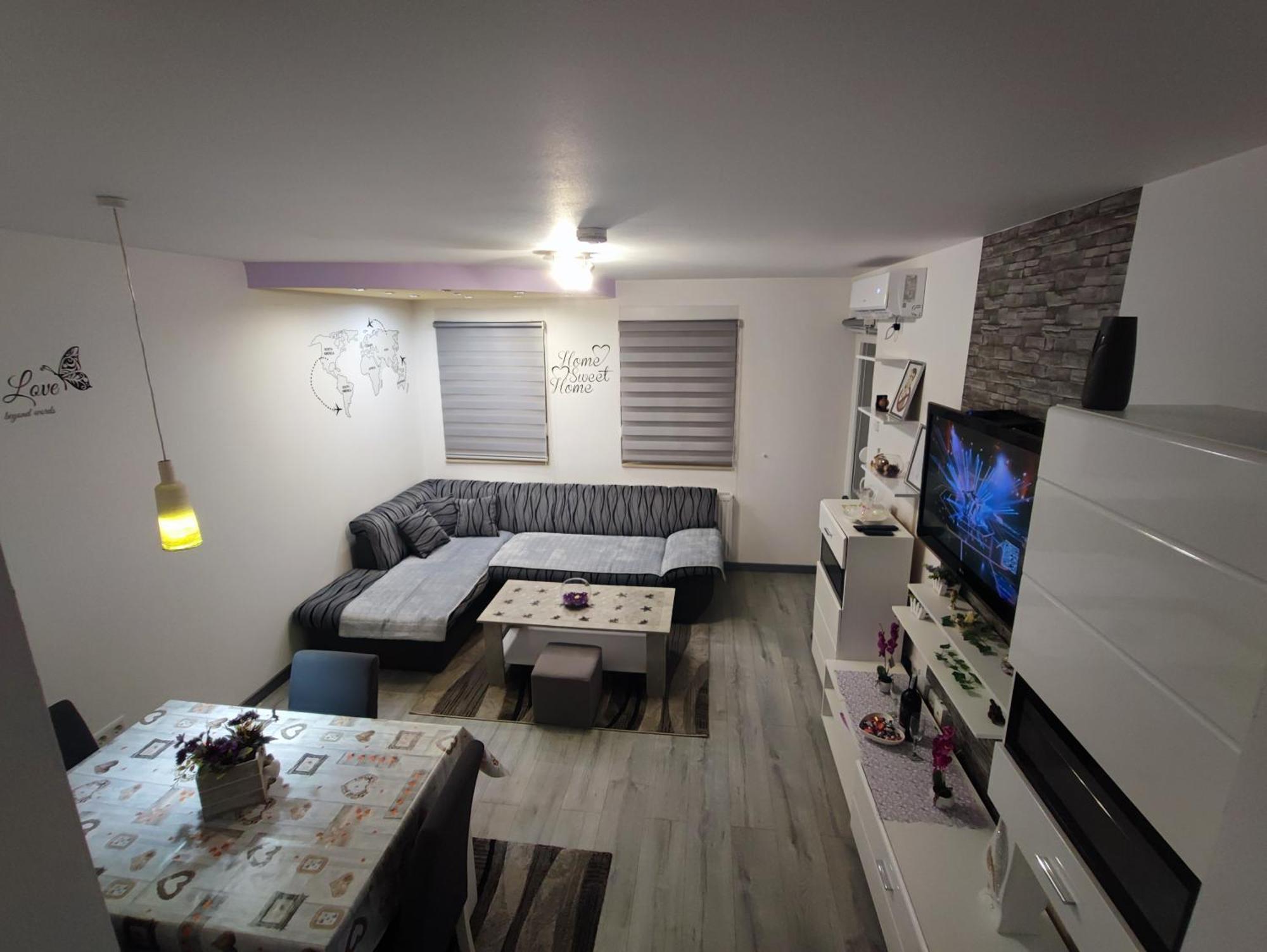Stan Na Dan Apartman Krisfil Prnjavor Exteriör bild